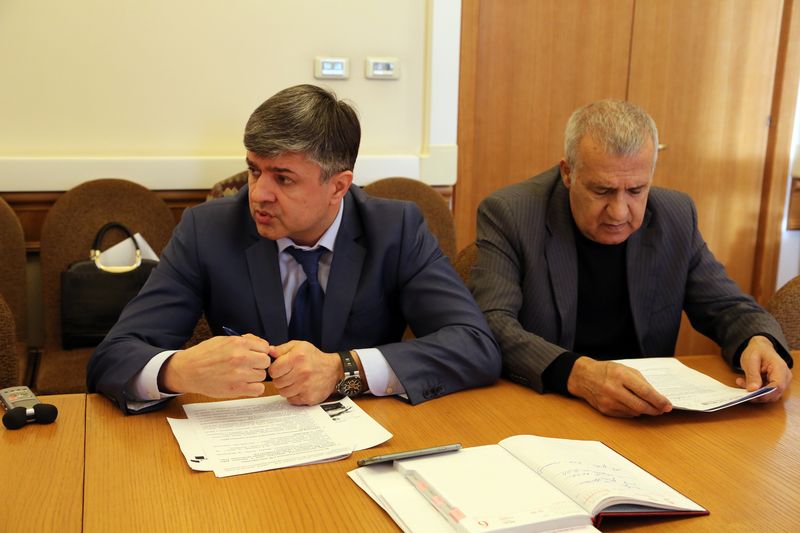 М.Исаев дал поручение оперативно запустить автобусное движение