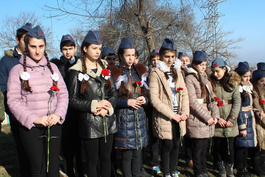 В Дербенте перезахоронили солдат эпохи Петра I