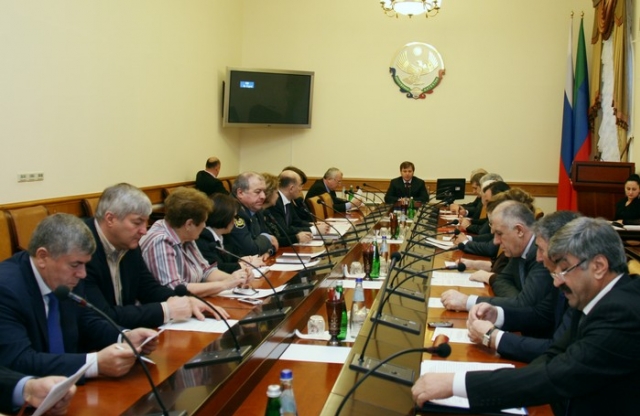 Магомед Абдулаев провел рабочее совещание