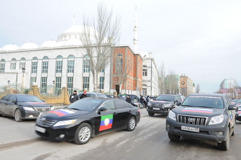 В столице Дагестана стартовал автопробег «Махачкала – Симферополь»