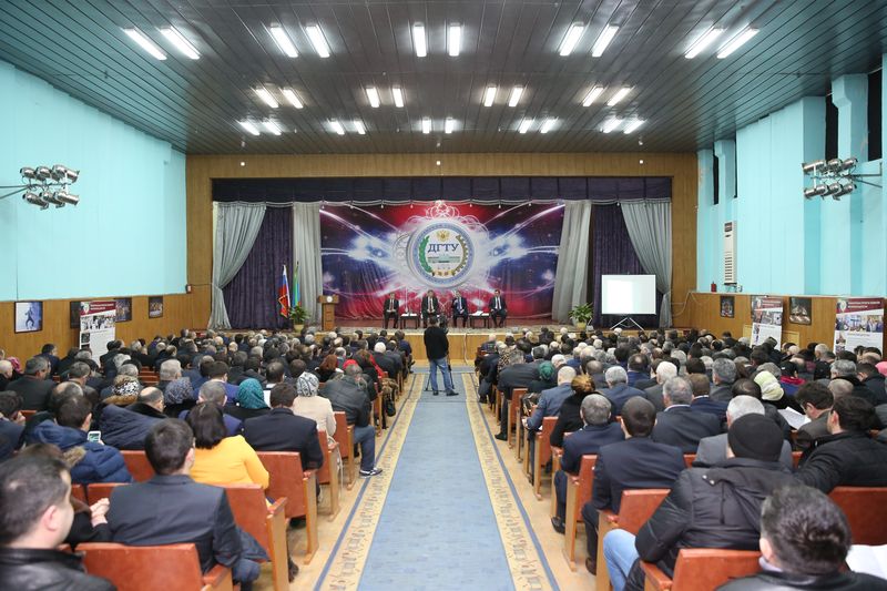 Абдусамад Гамидов принял участие в стратегической сессии по корректировке планов мероприятий по реализации приоритетных проектов развития Дагестана