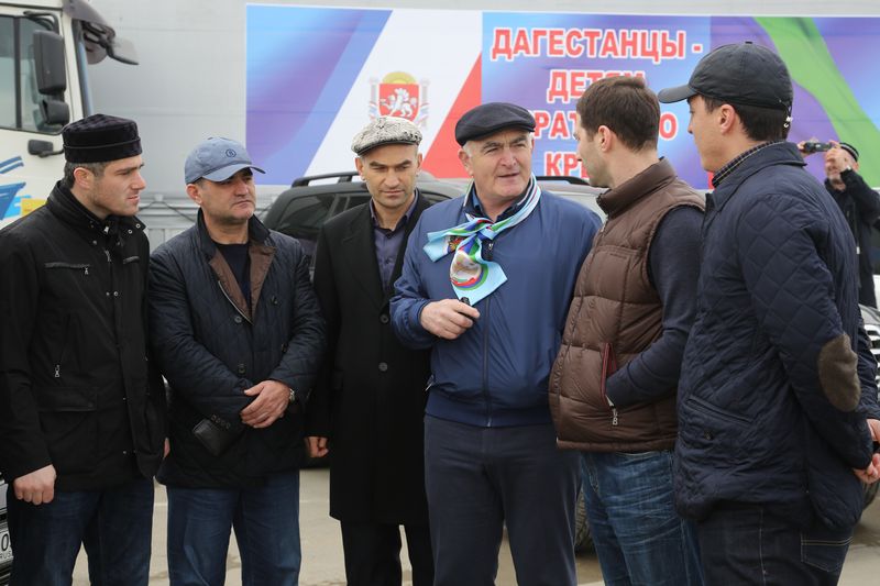 Дагестан отправил гуманитарную помощь детям Крыма