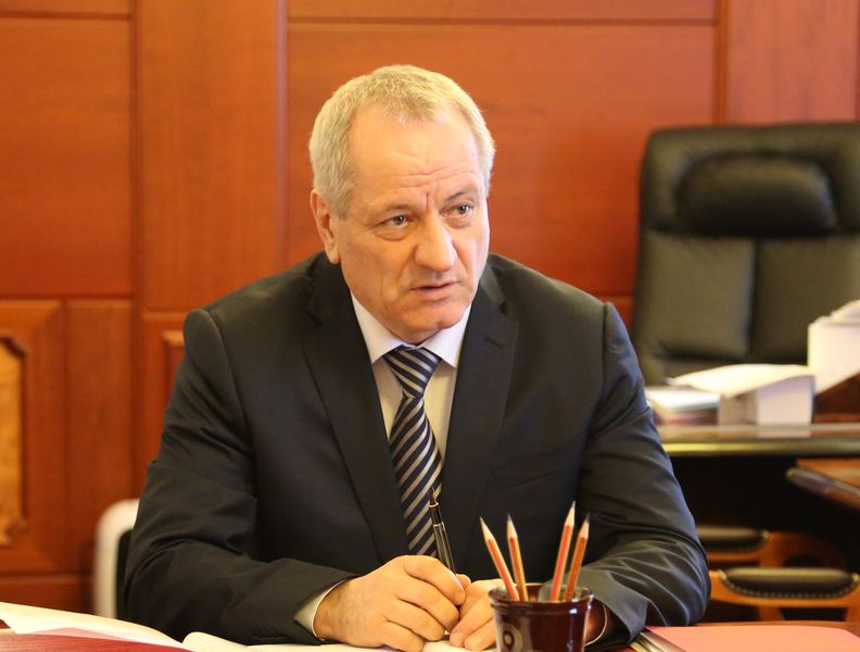Рамазан Алиев: «Центральная площадь – это лицо нашего города, лицо республики!»