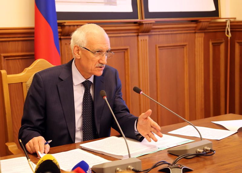Рамазан Джафаров провел заседание Антинаркотической комиссии РД
