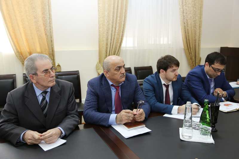 Организацию пилотного проекта по оптимизации расходов на оплату энергоресурсов обсудили в Махачкале
