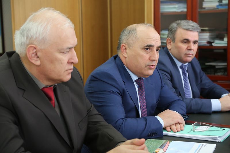 Шарип Шарипов встретился с руководством шведской компании «ДеЛаваль» в России и ООО «Агроэкология»