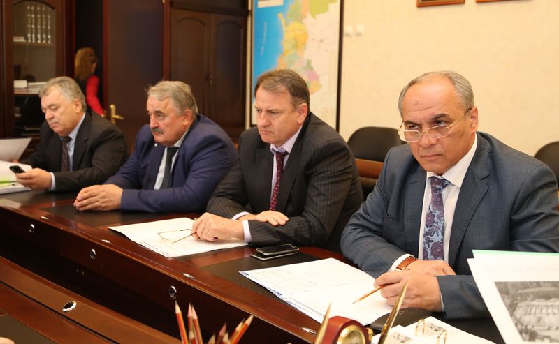 Гасан Идрисов: «Виновные в срыве сроков реализации Программы будут наказаны!»