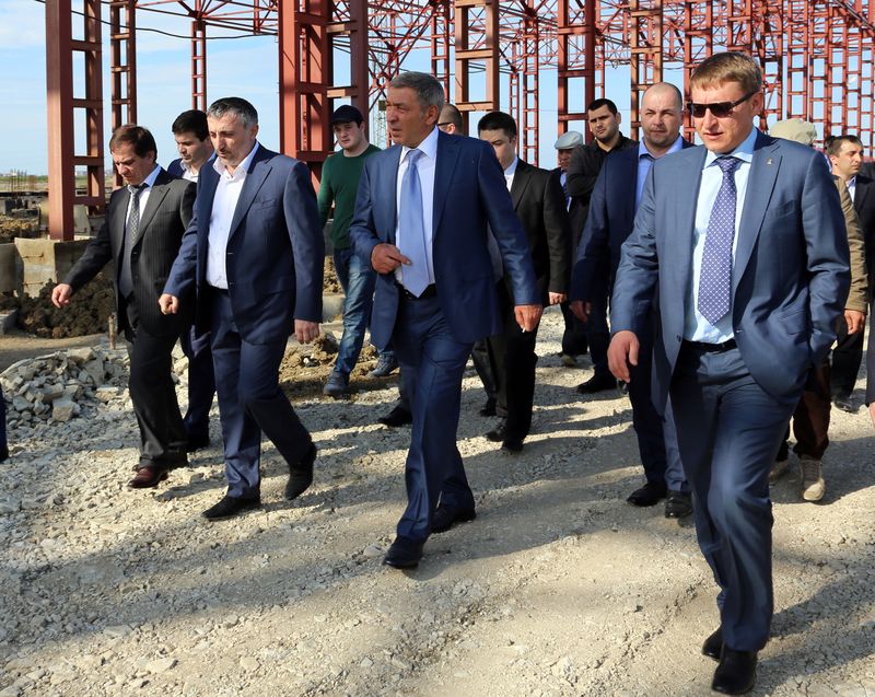 Абдусамад Гамидов и Дмитрий Скриванов посетили инвестиционную площадку «Уйташ»