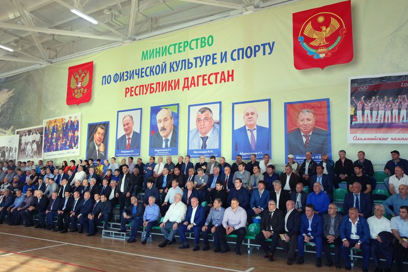 Абдусамад Гамидов принял участие в чествовании волейбольной команды "Дагестан"