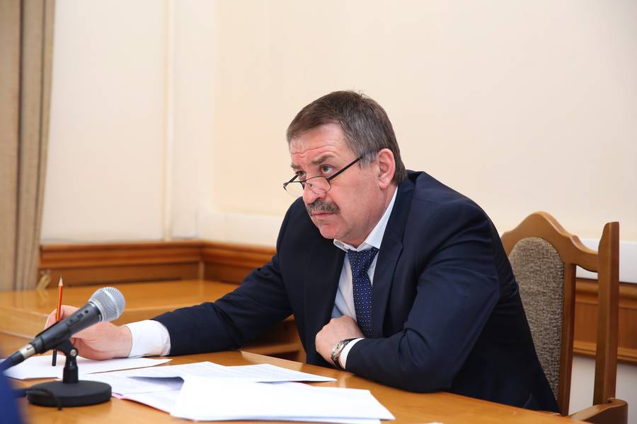 Обсуждены меры по разрешению проблем, возникающих в процессе реконструкции федеральной трассы М-29 «Кавказ»