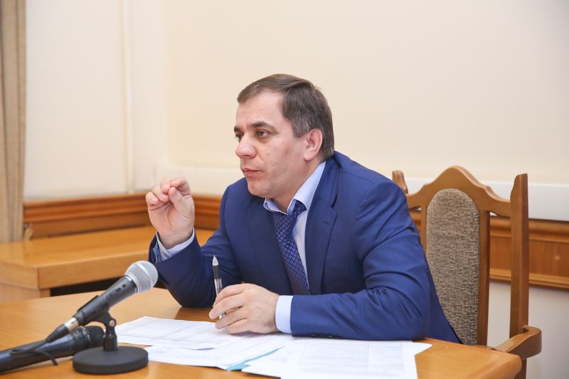 В Правительстве Дагестана обсуждены вопросы ввода в эксплуатацию детских садов