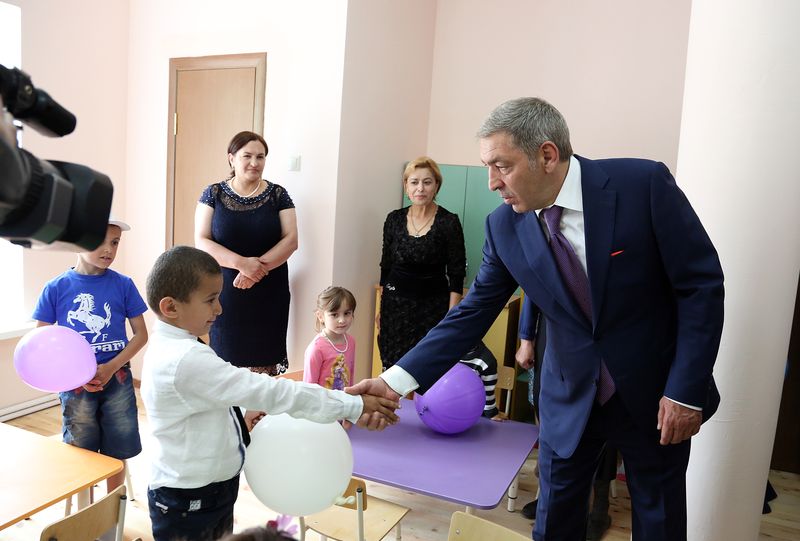 В Хивском районе Дагестана открылся детский сад «Ромашка»