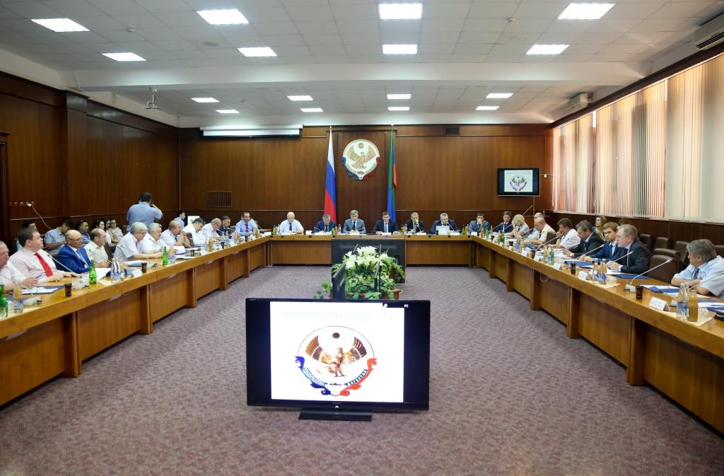Вопросы импортозамещения обсуждены под руководством заместителя министра РФ по делам Северного Кавказа Андрея Резникова