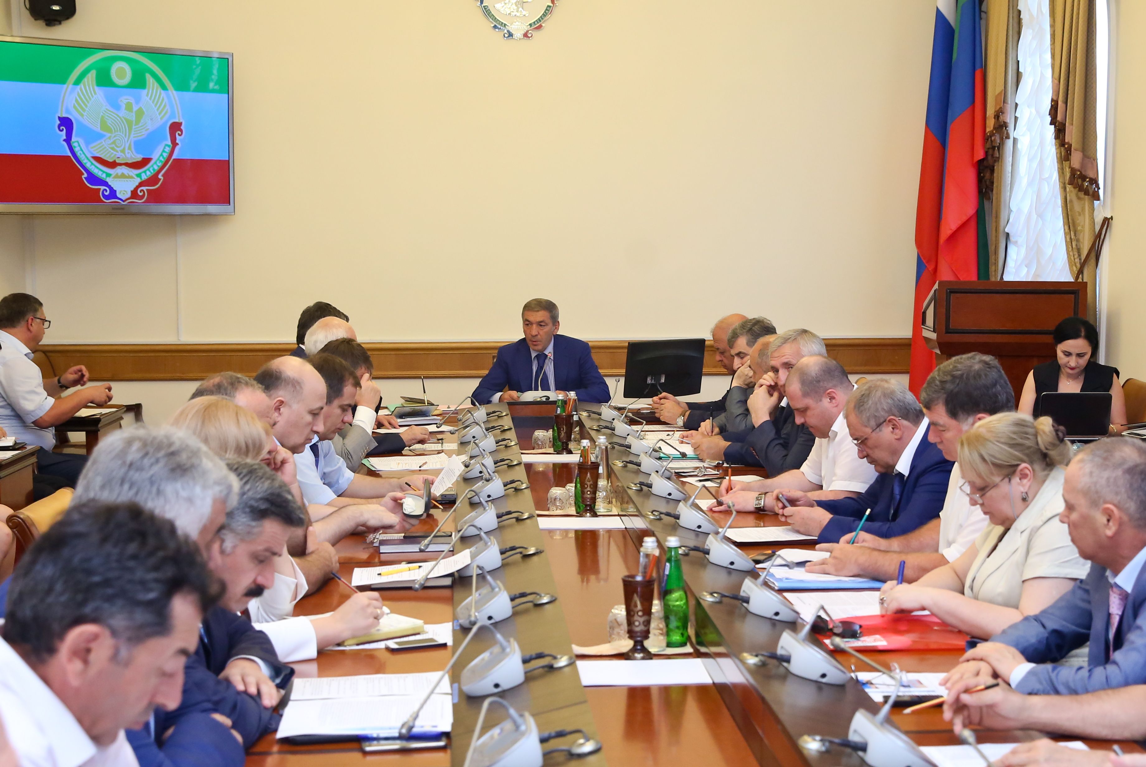 Правительство Республики Дагестан обсудило ценовую ситуацию на продовольственном рынке