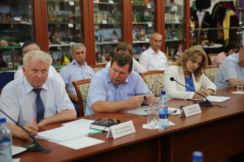 Магомед Исаев принял участие в заседании рабочей группы по подготовке и проведению празднования 280-летия основания г. Кизляра