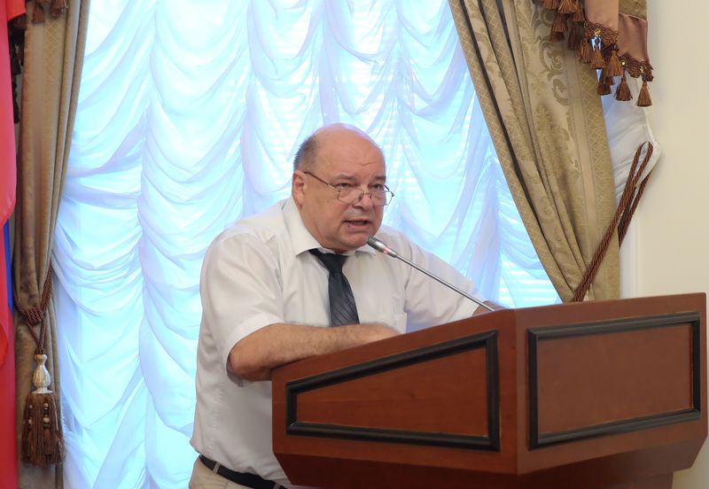 Повышение эффективности рассмотрения обращений граждан обсудили в Правительстве РД