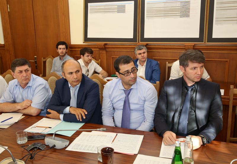 В Правительстве Дагестана обсуждены вопросы погашения заложенности за поставленные энергоресурсы