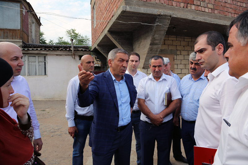 Абдусамад Гамидов встретился с жителями Дербента