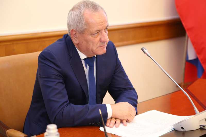 Рамазан Алиев провел заседание президиума Совета при Главе Дагестана по противодействию коррупции