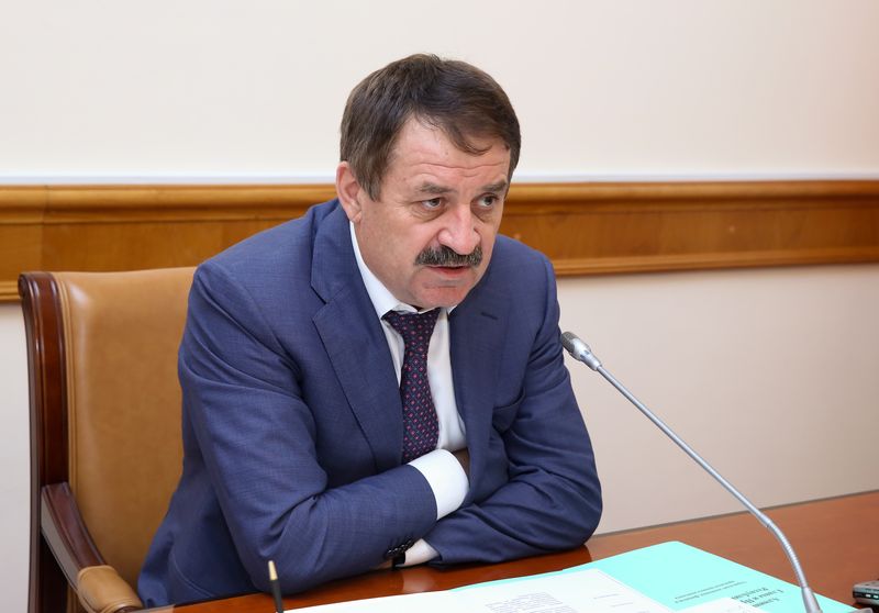 В Правительстве Дагестана обсуждены вопросы авиационной безопасности
