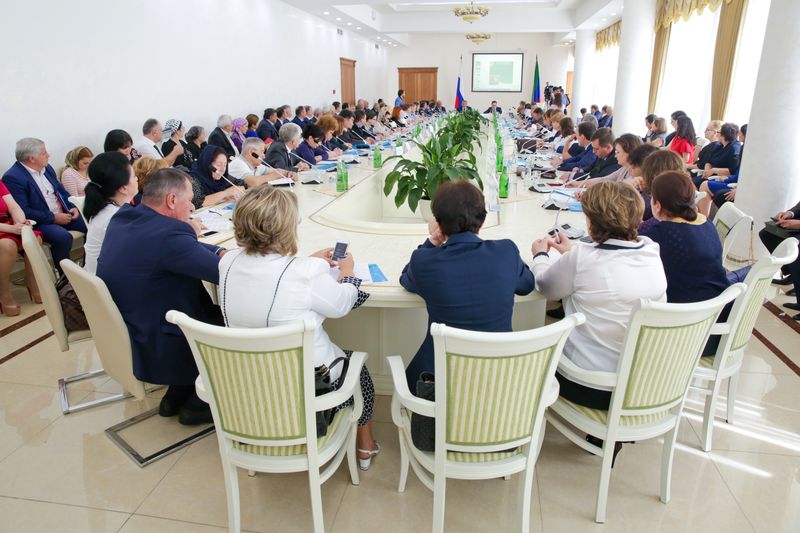 Абдусамад Гамидов принял участие в семинаре для экспертов по Южному, Крымскому и Северо-Кавказскому федеральным округам
