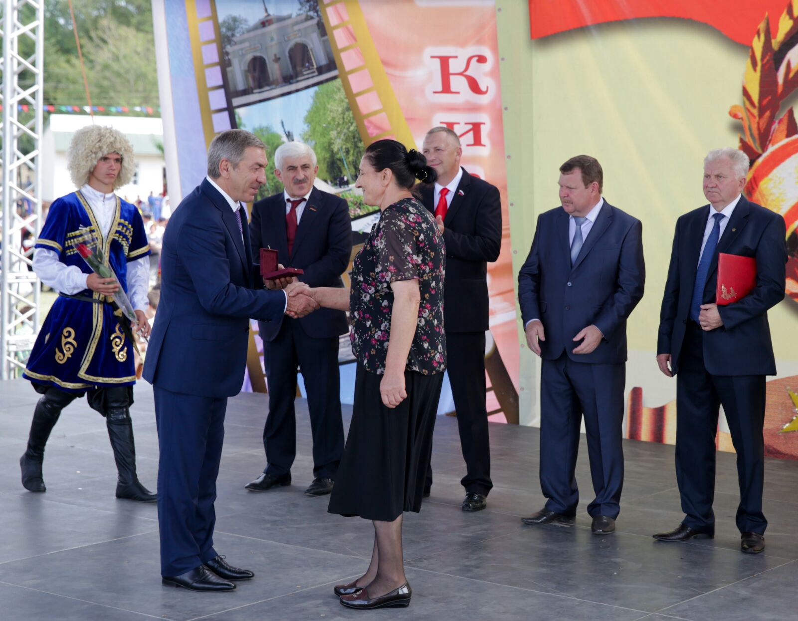 Председатель Правительства РД открыл торжественное мероприятие «Кизляру - 280»