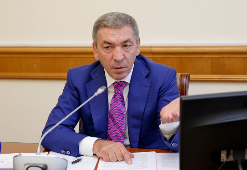 Абдусамад Гамидов: «Указы Президента Российской Федерации должны быть реализованы качественно и в срок»