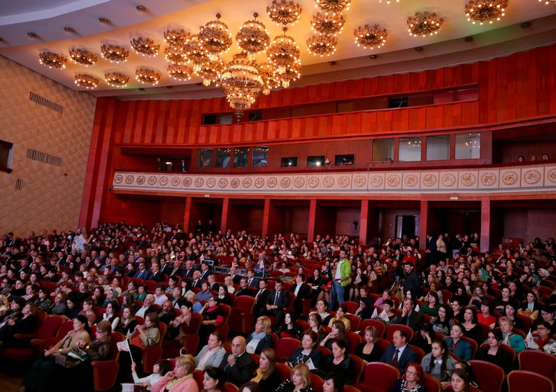 В Махачкале в рамках Дней Москвы в Дагестане состоялся гала-концерт с участием мастеров искусств