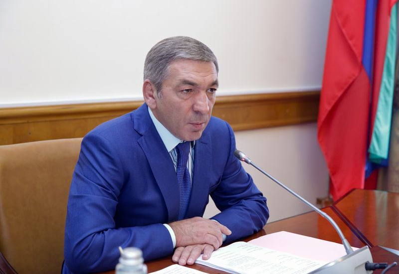 Абдусамад Гамидов: «Наша задача - повысить престиж рабочих специальностей»