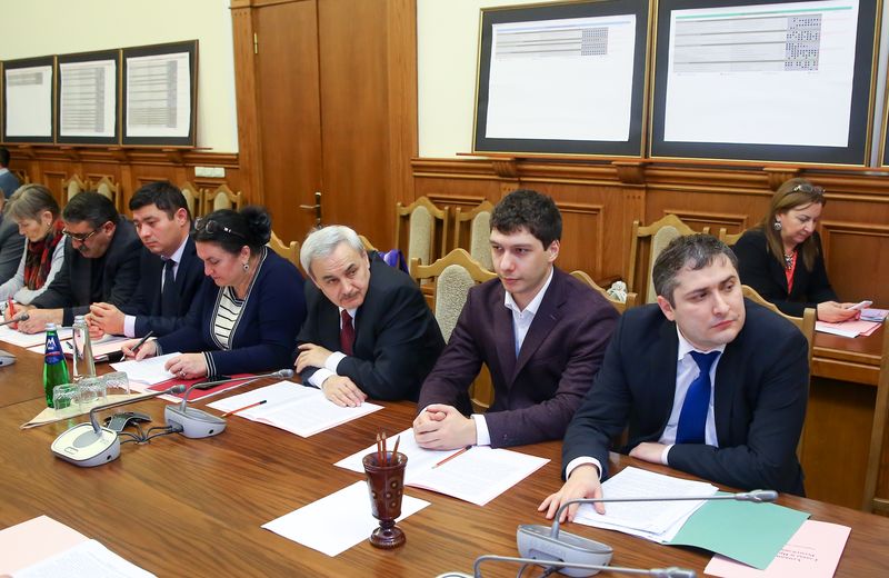 В Правительстве Дагестана прошло селекторное совещание с главами муниципальных образований и городских округов