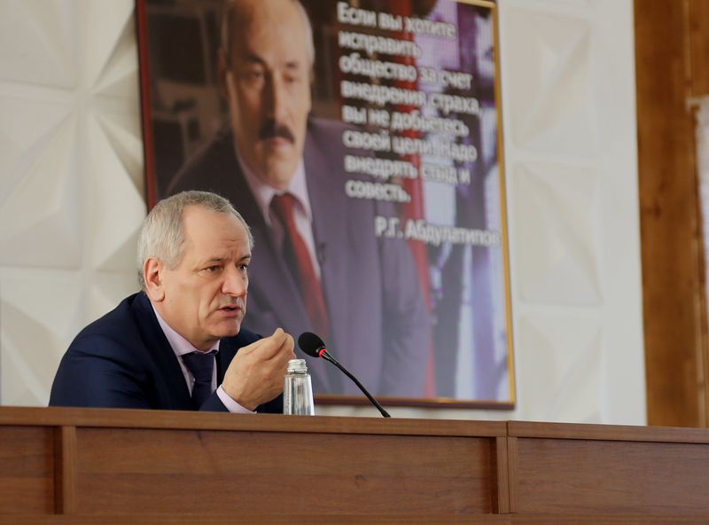 Рамазан Абдулатипов: «В создавшихся условиях задача глав муниципалитетов – фундаментально заниматься экономикой и местными сообществами»
