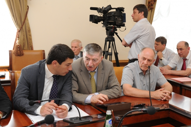 В Правительстве Дагестана обсужден вопрос о ходе реализации органами местного самоуправления переданных государственных полномочий РД
