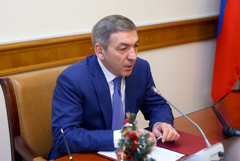 В Правительстве Дагестана награждены активные участники мероприятий в рамках подготовки и празднования 2000-летия г. Дербента
