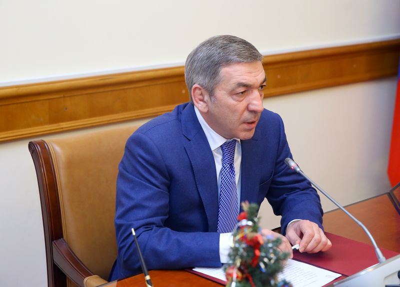 В Правительстве Дагестана награждены активные участники мероприятий в рамках подготовки и празднования 2000-летия г. Дербента