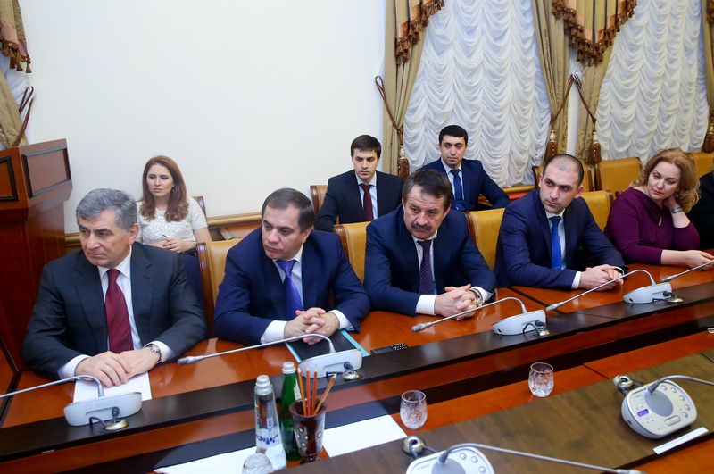 В Правительстве Дагестана награждены активные участники мероприятий в рамках подготовки и празднования 2000-летия г. Дербента