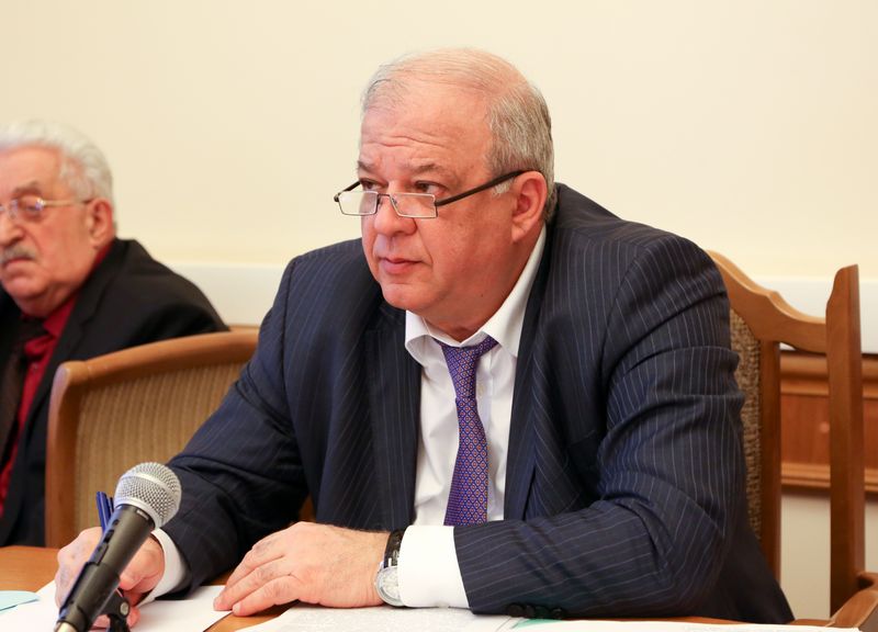В Правительстве Дагестана обсуждены меры по борьбе с туберкулезом и организации борьбы с распространением ВИЧ-инфекции/СПИДА