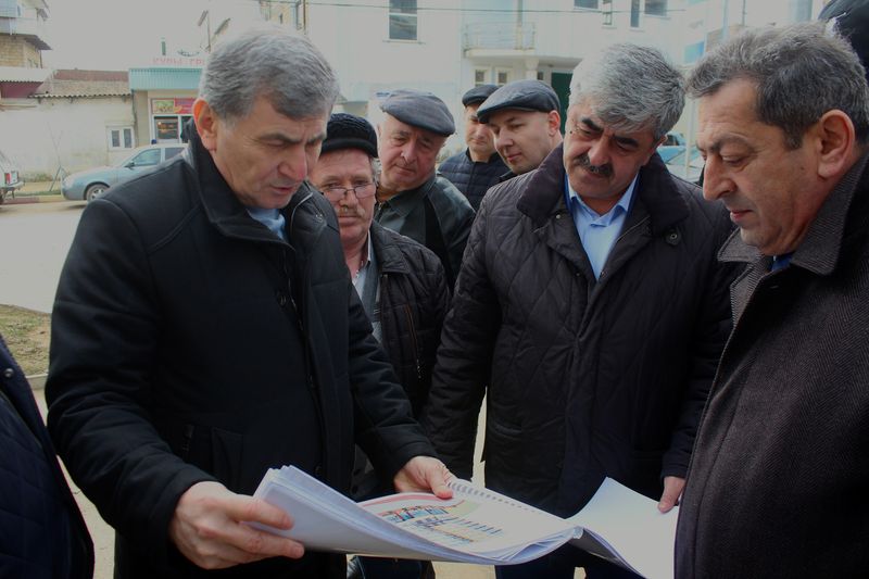 Гасан Идрисов провел совещание в Дербенте