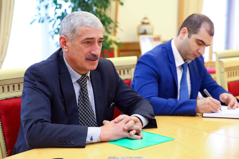 Председатель Правительства Республики Дагестан Абдусамад Гамидов провел прием граждан