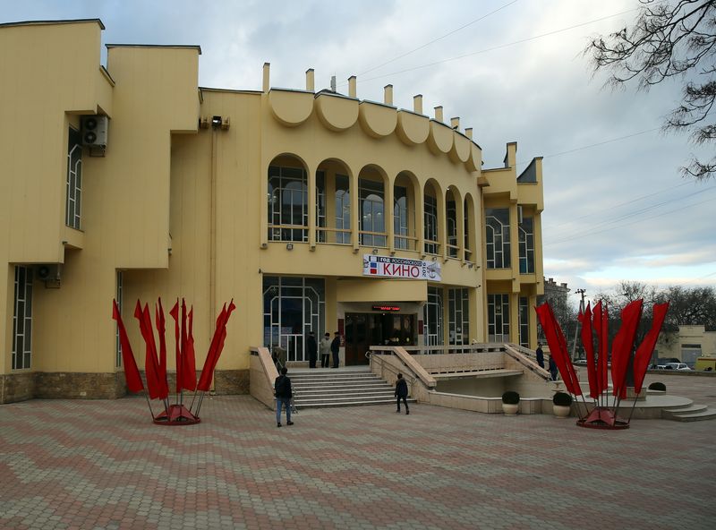 День защитника Отечества отметили в Махачкале праздничным концертом