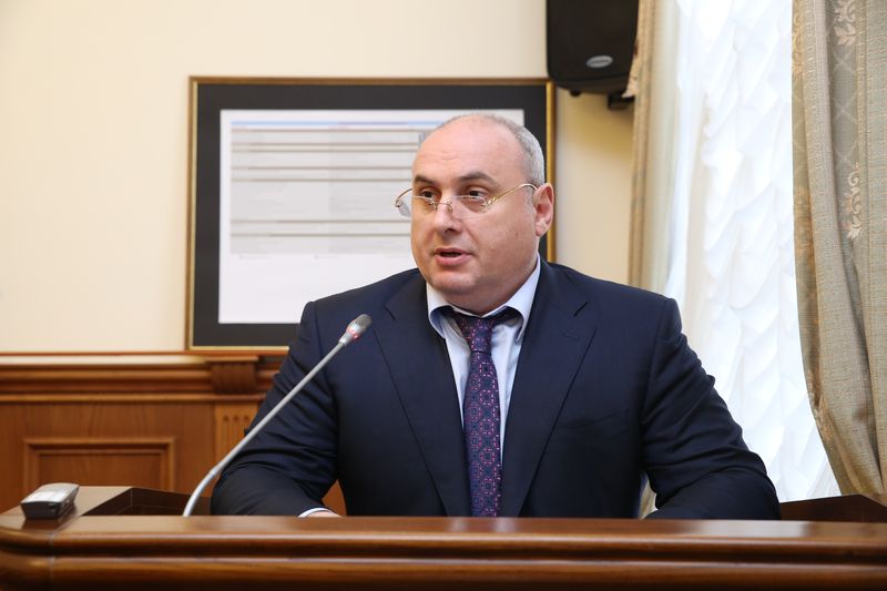 В Правительстве Дагестана обсуждены вопросы обеспечения общественной безопасности в дни проведения майских праздников