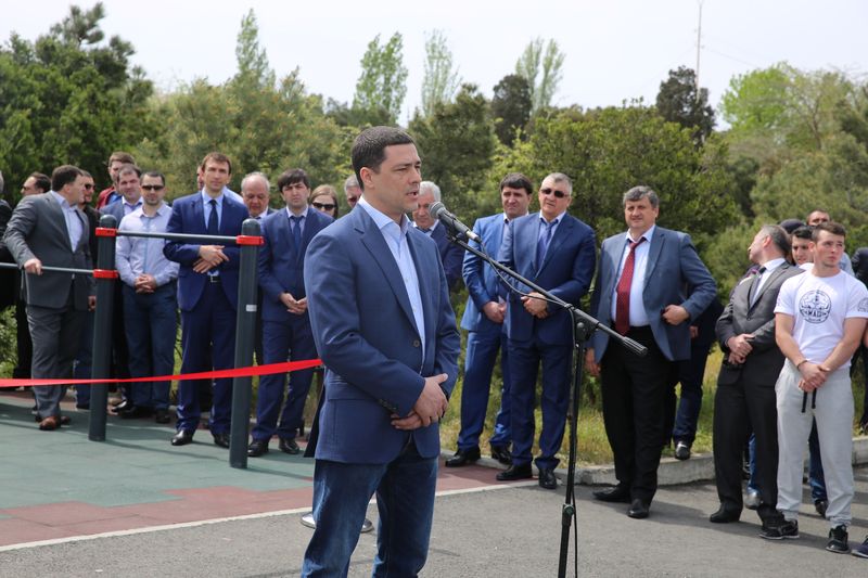 В Каспийске торжественно открыли воркаут-площадку в рамках программы «ГТО в СКФО»