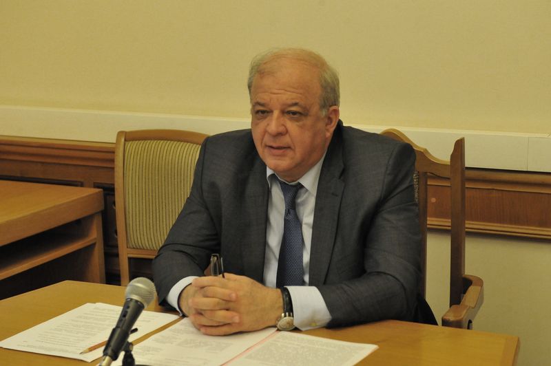 Под руководством Анатолия Карибова прошло заседание Трехсторонней комиссии по регулированию социально-трудовых отношений