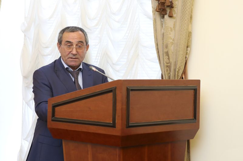 Абдусамад Гамидов: «Необходимо обеспечить реализацию товара сельхозпроизводителей»