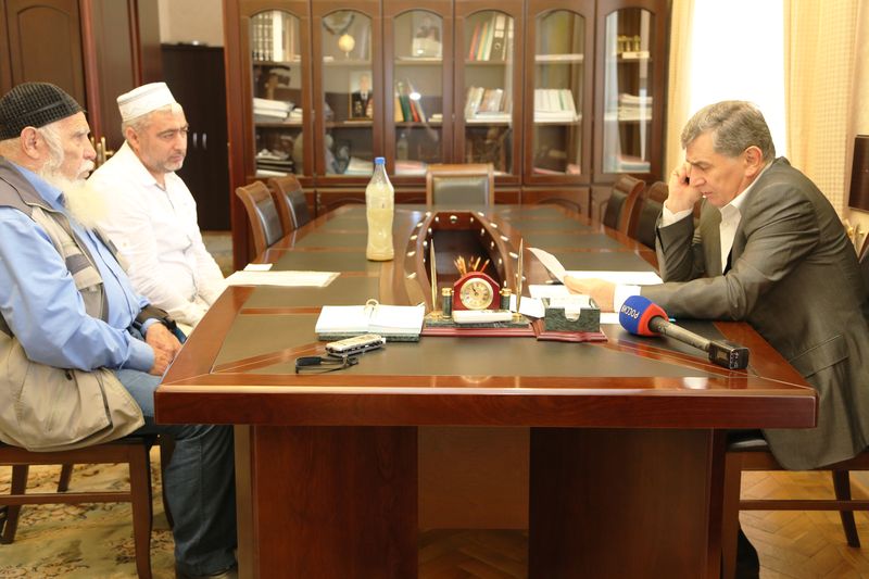 Вице-премьеры Правительства Дагестана провели прием граждан