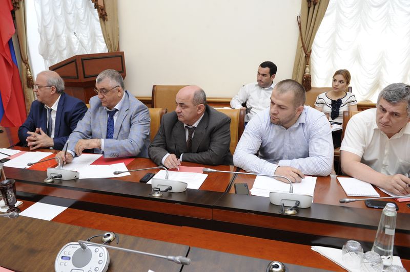В Правительстве Дагестана прошло заседание оргкомитета по проведению Года гор