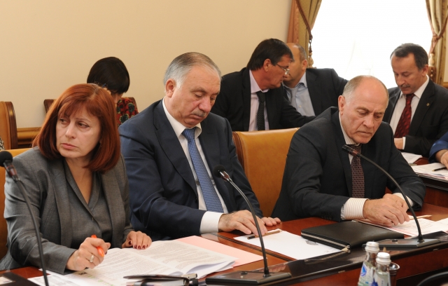 В Правительстве Дагестана обсужден проект закона о республиканском бюджете
