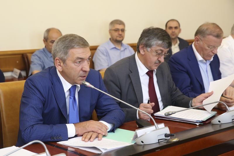 В Правительстве Дагестана состоялась встреча с руководителями общественных организаций
