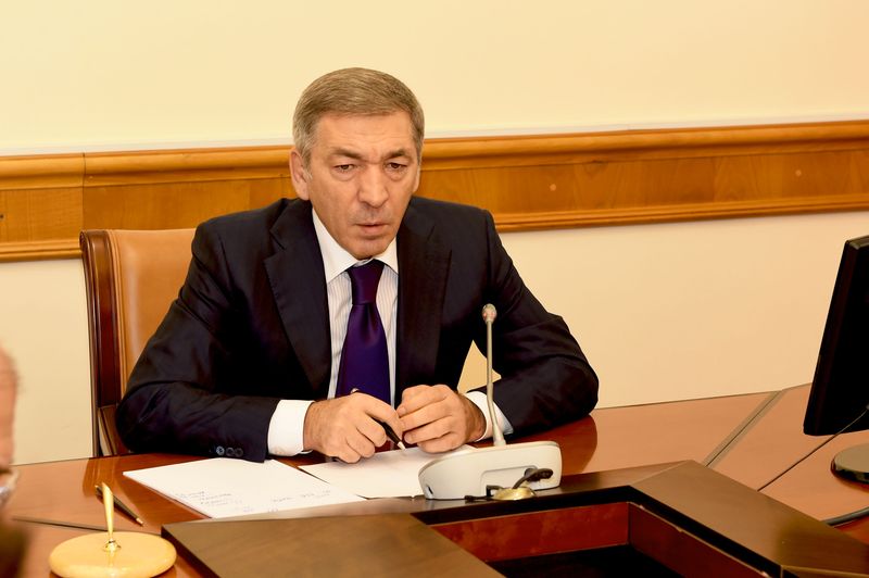 В Правительстве Дагестана прошло заседание оперативного штаба по вопросу эпидемической ситуации по острым кишечным инфекциям