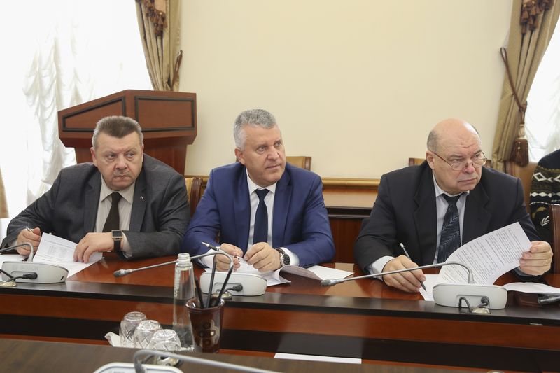 В Правительстве Дагестана обсудили эпидемическую обстановку в Махачкале