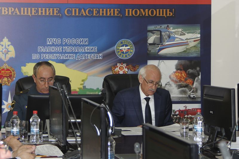 Рамазан Джафаров принял участие в заседании Комиссии по ЧС и пожарной безопасности СКФО